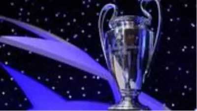 Mayıs sonunda federasyonlarla bir araya gelecek UEFA, İstanbul'daki finalin tarihini netleştirecek Mayıs sonunda federasyonlarla bir araya gelecek UEFA, İstanbul'daki finalin tarihini netleştirecek