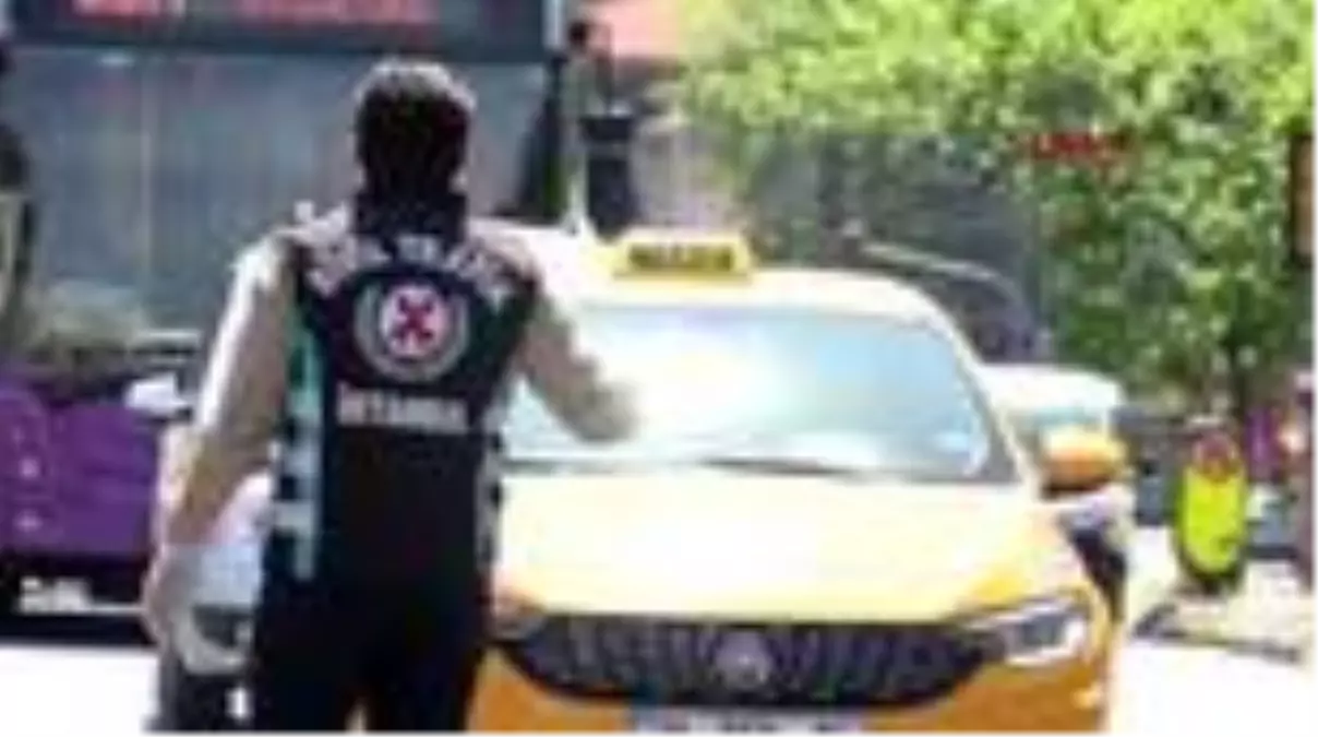 ŞİŞLİ'DE TAKSİLERDE KORONAVİRÜS DENETİMİ