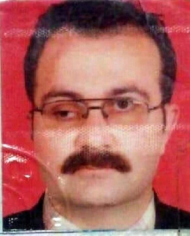 Sokakta yaşayan adam, annesinden kalan hatıra battaniyeyi vermeyince kalbinden bıçaklandı