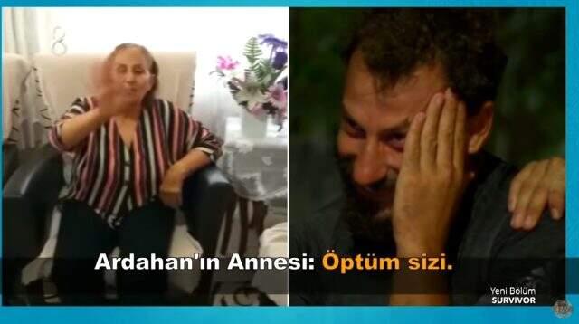 Survivor 2020 yarışmacıları, ada konseyinde annelerinden gelen videoları izleyince gözyaşlarına boğuldu Survivor 2020 yarışmacıları, ada konseyinde annelerinden gelen videoları izleyince gözyaşlarına boğuldu