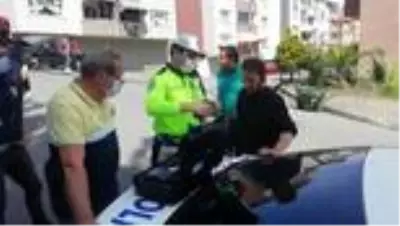 Ticari taksi ile otomobil çarpıştı: 2 yaralı Ticari taksi ile otomobil çarpıştı: 2 yaralı