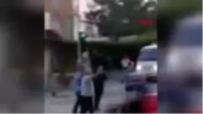 BALIKESİR Su tesisatçısı iki kardeşin alacak kavgası 1 ölü, 2 yaralı BALIKESİR Su tesisatçısı iki kardeşin alacak kavgası 1 ölü, 2 yaralı