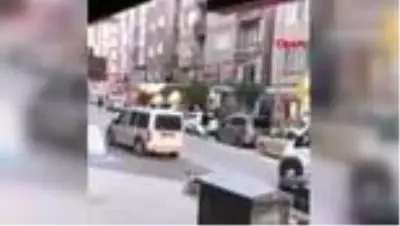 BALIKESİR Su tesisatçısı iki kardeşin alacak kavgası 1 ölü, 2 yaralı BALIKESİR Su tesisatçısı iki kardeşin alacak kavgası 1 ölü, 2 yaralı