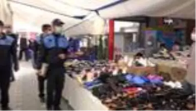 Esenyurt Zabıtası pazar yerlerinde denetimlerini artırdı Esenyurt Zabıtası pazar yerlerinde denetimlerini artırdı