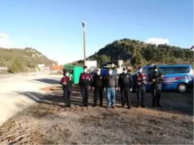 Kaymakam Doğan, yol uygulamalarını denetledi Kaymakam Doğan, yol uygulamalarını denetledi