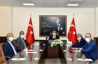 Mevsimlik tarım işçileri korona virüse karşı korunacak Mevsimlik tarım işçileri korona virüse karşı korunacak