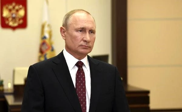 Putin açıkladı! Ücretli izinleri sona eren Ruslar işbaşı yapıyor