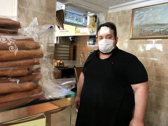Üsküdar'da 65 yaş üstü vatandaşın pide siparişini götüren fırına 'Sipariş alamazsın' diyen grup saldırdı