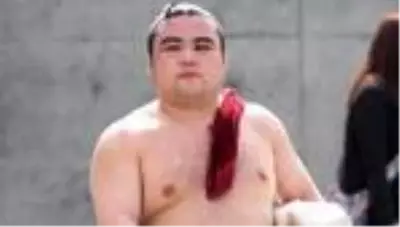 28 yaşındaki sumo güreşçisi Corona virüsünden öldü!