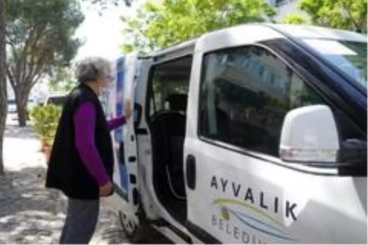 Ayvalık Belediyesi'nde kapıda tahsilat dönemi