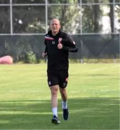 Balıkesirspor çalışmalara başladı Balıkesirspor çalışmalara başladı