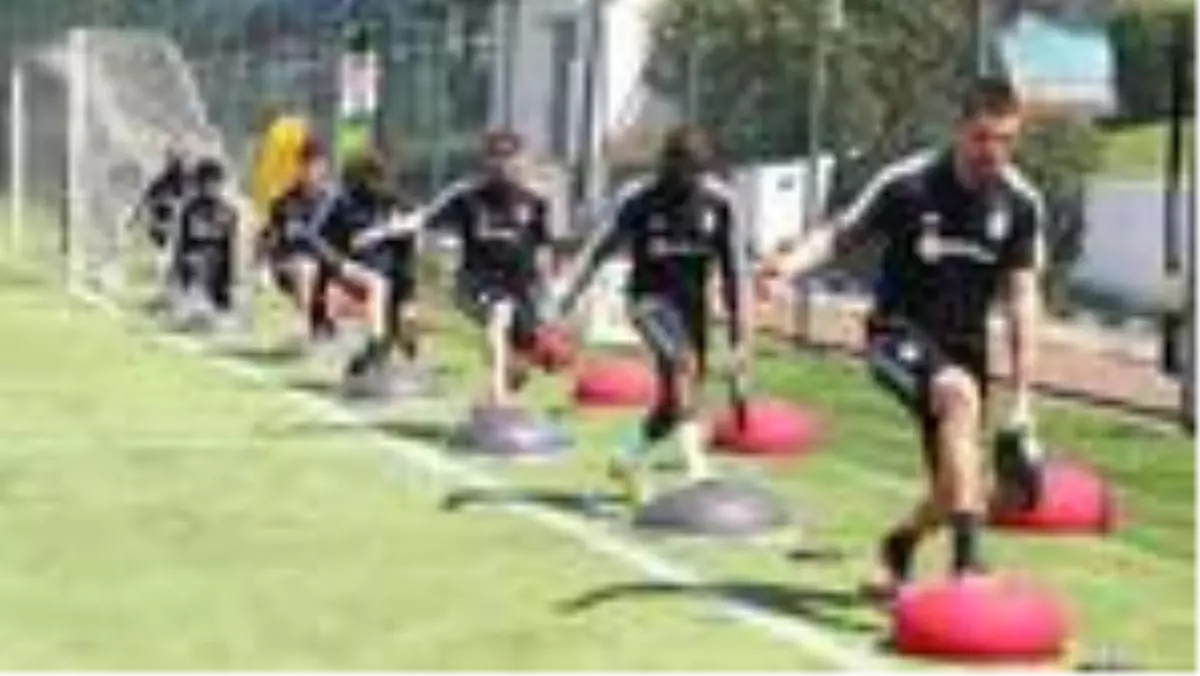 Beşiktaş'ta idmanlar yeniden başlıyor