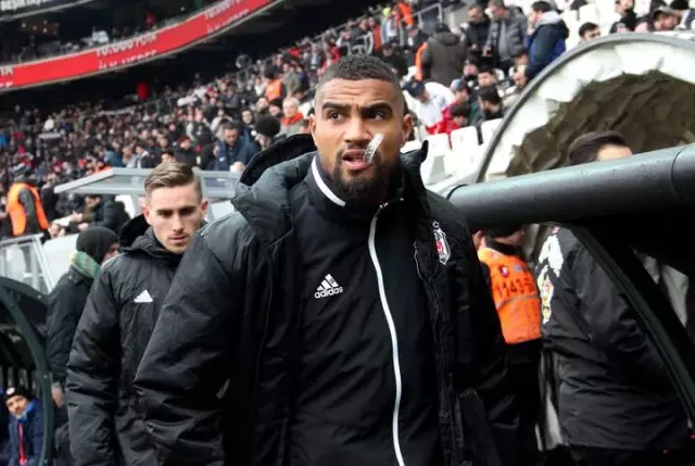 Boateng'in menajerinden Beşiktaş taraftarına sözleşme müjdesi: Orta yolu bulacağımıza inanıyorum Boateng'in menajerinden Beşiktaş taraftarına sözleşme müjdesi: Orta yolu bulacağımıza inanıyorum