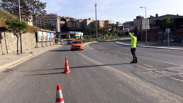 Denetimlerde maskesiz yakalanan taksici: Yedik mi cezayı