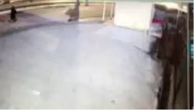 İSTANBUL-ÜNİVERSİTELİ KIZIN ÖLÜMÜNE NEDEN OLAN EHLİYETSİZ SÜRÜCÜYE TAHLİYE