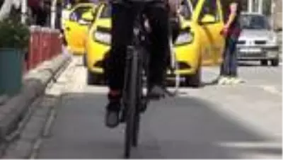 İZMİR SALGIN SONRASI MOTOSİKLET VE BİSİKLETE TALEP ARTTI İZMİR SALGIN SONRASI MOTOSİKLET VE BİSİKLETE TALEP ARTTI
