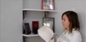 Saklambaç: Madende eşini kaybeden Hidayet öğretmen, oğlu ve öğrencileriyle teselli buluyor Saklambaç: Madende eşini kaybeden Hidayet öğretmen, oğlu ve öğrencileriyle teselli buluyor