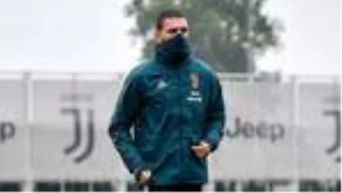 Merih Demiral müjdeyi verdi: 'Başladık'