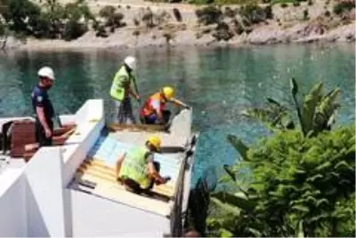 Yılmaz Özdil'in villası için verilen yıkım kararı durduruldu Yılmaz Özdil'in villası için verilen yıkım kararı durduruldu