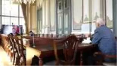 Sağlık Bilimleri Üniversitesi Türkiye'nin Kovid-19'la mücadeledeki başarısını Özbek yetkililerle... Sağlık Bilimleri Üniversitesi Türkiye'nin Kovid-19'la mücadeledeki başarısını Özbek yetkililerle...