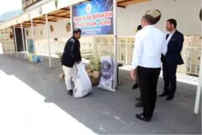 Şemdinli'de 'İmkanı olan bıraksın, ihtiyacı olan alsın' kampanyası