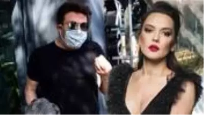 Fatih Ürek, ablasının ölümünde yanında olmayan eski dostu Demet Akalın'ı sildi: Benim için bitti Fatih Ürek, ablasının ölümünde yanında olmayan eski dostu Demet Akalın'ı sildi: Benim için bitti