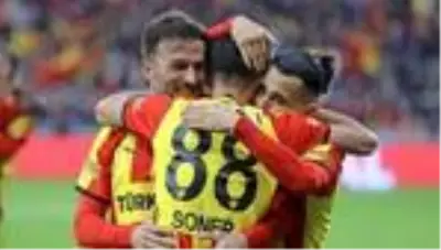Göztepe'de yerli oyunculardan fedakarlık! Koronavirüs sonrası ücretlerinde...