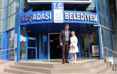 Kuşadası'nın yıldızı Başkan Günel ile yeniden parlıyor Kuşadası'nın yıldızı Başkan Günel ile yeniden parlıyor
