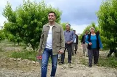 Kuşadası'nın yıldızı Başkan Günel ile yeniden parlıyor Kuşadası'nın yıldızı Başkan Günel ile yeniden parlıyor