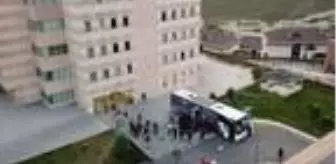 Acun Ilıcalı: Survivor ekibi karantinada kalacakları yurda yerleşti (havadan görüntülerle) Acun Ilıcalı: Survivor ekibi karantinada kalacakları yurda yerleşti (havadan görüntülerle)