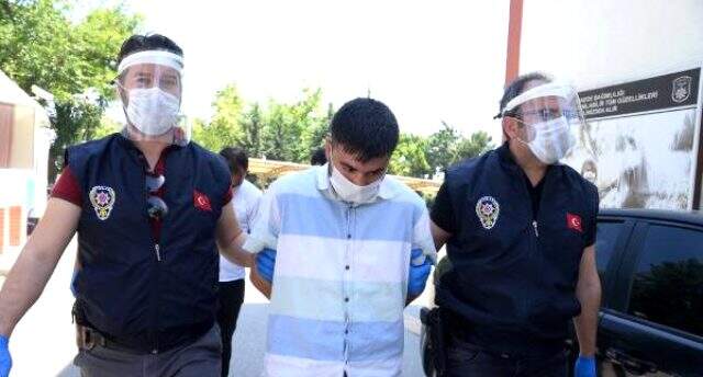 80 yaşındaki kadını dolandıran şüpheliler, dövme detayı sayesinde yakalandı