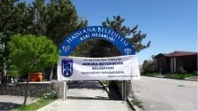 Ankara'da ilçe ve mahalle mezarlıklarında da bayram temizliği Ankara'da ilçe ve mahalle mezarlıklarında da bayram temizliği