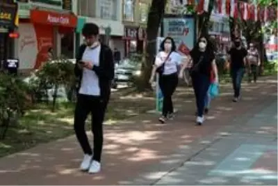 Aydın genç nüfus oranı sıralamasında 76. il oldu Aydın genç nüfus oranı sıralamasında 76. il oldu
