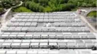 Depremin merkezi Sivrice'de Konteyner kentte yaşam Depremin merkezi Sivrice'de Konteyner kentte yaşam