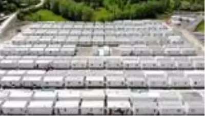 Depremin merkezi Sivrice'de Konteyner kentte yaşam Depremin merkezi Sivrice'de Konteyner kentte yaşam