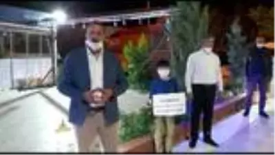 Elazığ'da çiftçilere ve tarım emekçilerine alkışlı destek Elazığ'da çiftçilere ve tarım emekçilerine alkışlı destek