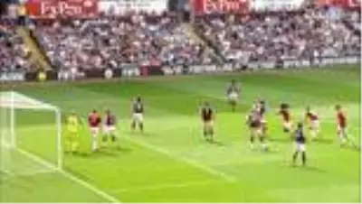 Kenwyne Jones'un Aston Villa'ya Attığı Gol Kenwyne Jones'un Aston Villa'ya Attığı Gol