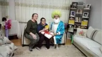 Nasrettin Hoca'dan özel torunlarına özel ziyaret Nasrettin Hoca'dan özel torunlarına özel ziyaret