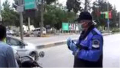 Polis motosiklet sürücülerini hırsızlara karşı uyardı