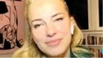 Burcu Esmersoy: Kamera önünde olmama gerek yok Burcu Esmersoy: Kamera önünde olmama gerek yok
