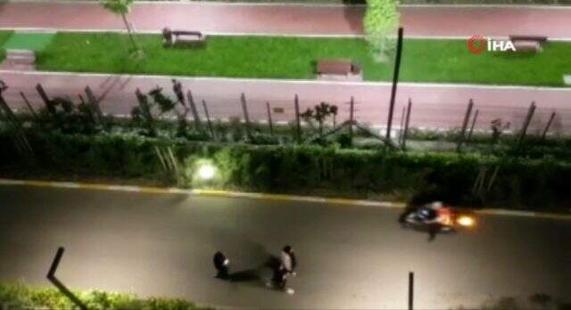 İstanbul Başakşehir'de yasağı hiçe sayan vatandaşlar parkta yürüyüş yaptı