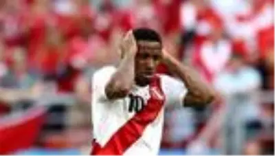 Jefferson Farfan'ın koronavirüs testi pozitif çıktı! Jefferson Farfan'ın koronavirüs testi pozitif çıktı!
