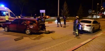 Karaman'da trafik kazası: 3 yaralı