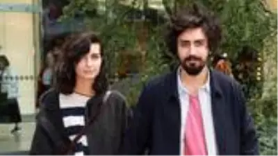 Tuba Büyüküstün ile Umut Evirgen, 3 yıllık ilişkisini bitirdi Tuba Büyüküstün ile Umut Evirgen, 3 yıllık ilişkisini bitirdi