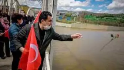 93 Harbi şehitleri anıldı 93 Harbi şehitleri anıldı