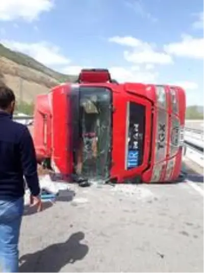 Bayburt'ta trafik kazası: 1 yaralı Bayburt'ta trafik kazası: 1 yaralı