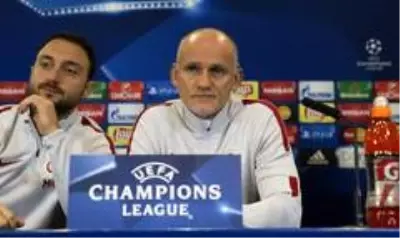 Claudio Taffarel: 'Türkiye artık UEFA Kupası'nı şampiyonluğunu ve dünya üçüncülüğünü unutmalı' Claudio Taffarel: 'Türkiye artık UEFA Kupası'nı şampiyonluğunu ve dünya üçüncülüğünü unutmalı'