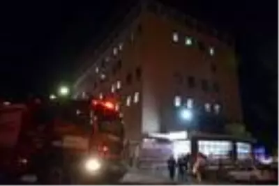 Hastanede yangın paniği Hastanede yangın paniği