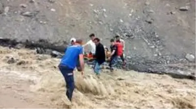 Kırsalda ayağı kırılan vatandaş kurtarıldı