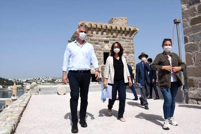 Kültür ve Turizm Bakanı: Bodrum Kalesi'ni haziran sonunda Sümela Manastırı'nı da haziran sonu temmuz başı gibi açacağız Kültür ve Turizm Bakanı: Bodrum Kalesi'ni haziran sonunda Sümela Manastırı'nı da haziran sonu temmuz başı gibi açacağız